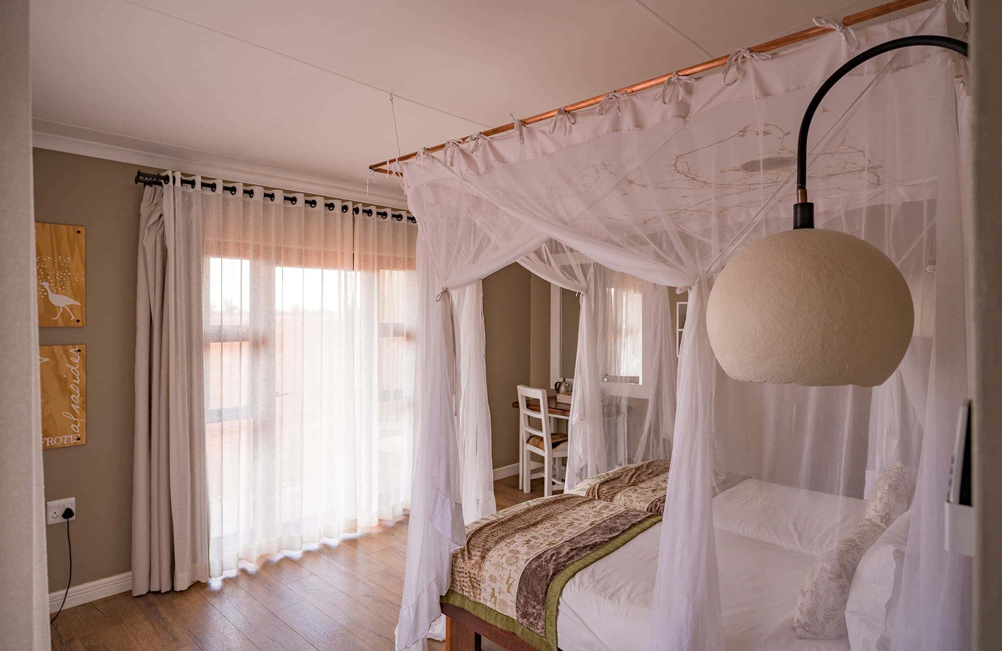 Kalahari Anib Lodge