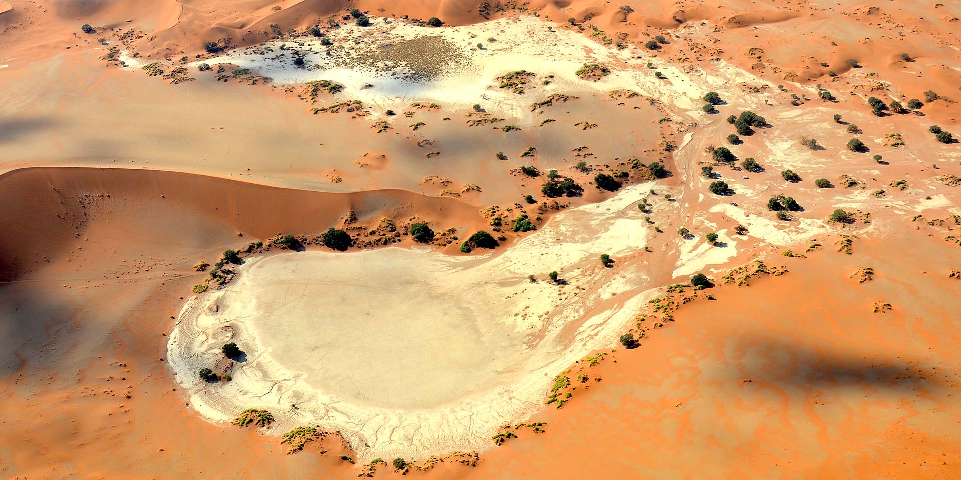 Sossusvlei Dünen-Namib im südlichen Zentrum Namibias Foto 2017 Olga Ernst & Hp Baumeler Wikipedia